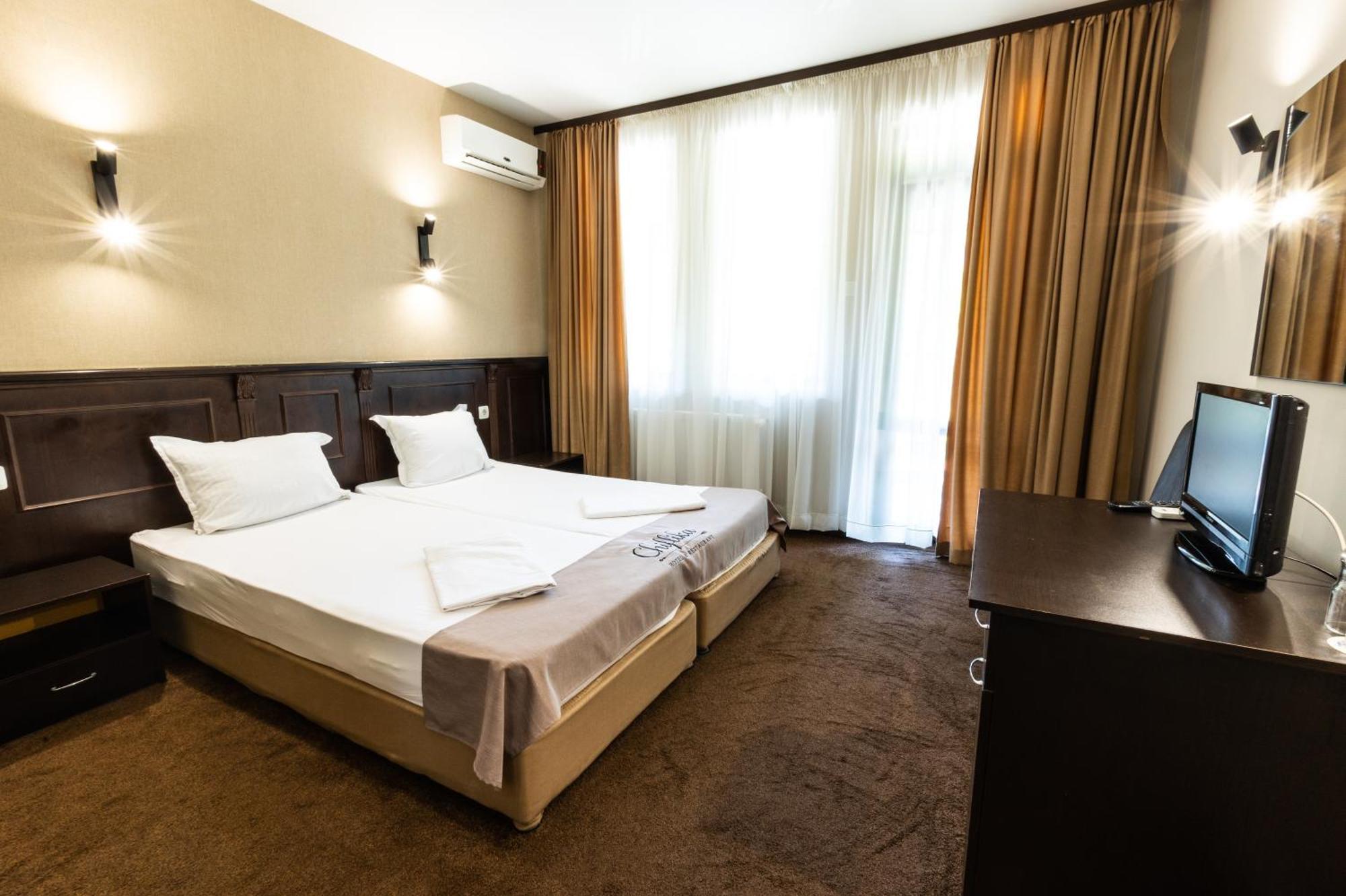 Chiflika Family Hotel Ασένοβγκραντ Εξωτερικό φωτογραφία