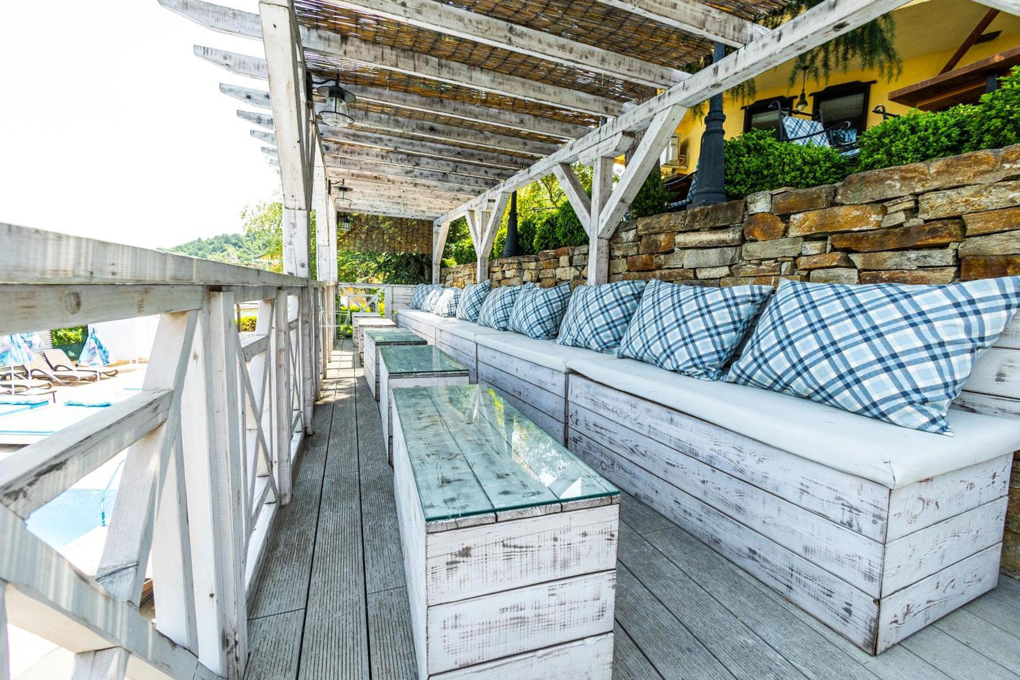 Chiflika Family Hotel Ασένοβγκραντ Εξωτερικό φωτογραφία